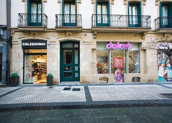 アパルタメントス サン マルシアル 28 アパート *